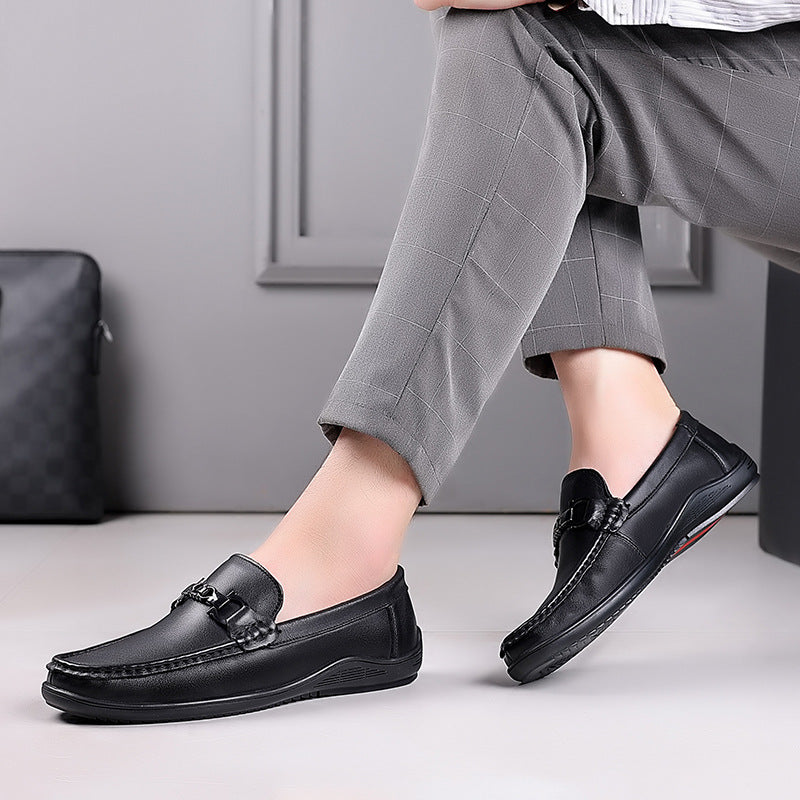 Large size business leather shoes men's shoes set foot casual shoes men's gas soft soft bottom driving shoes to work leather peas beans shoes